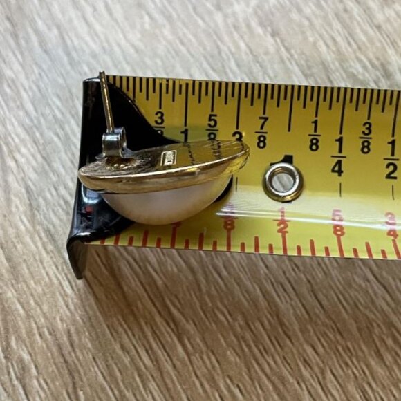 Vintage Richelieu Oval Domed Post Stud Earrings Women Signed - Picture 3 of 4